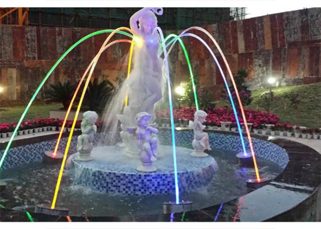 Large Water Park Laminar Flow Fountain , Laminar Jets Water Features Long Using Life