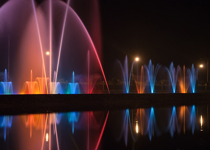 Amazing Dubai Water Fountain , LED Light Show Fountain Novel / Scientific Design supplier