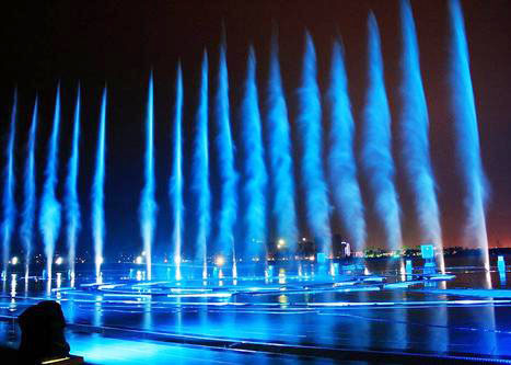 Beautiful Dancing Water Show , Led Color Changing Fountain With Air Nozzle supplier